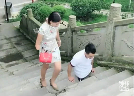hinh anh dep cua cap doi khuyet tat noi tieng trung quoc truoc khi chia tay