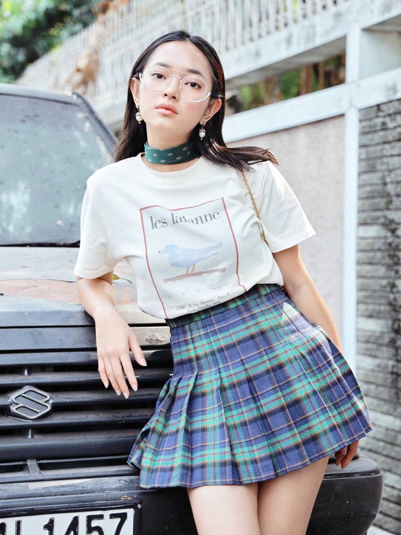muon kieu ung xu cua nghe si viet khi dich covid 19 lay lan toan cau