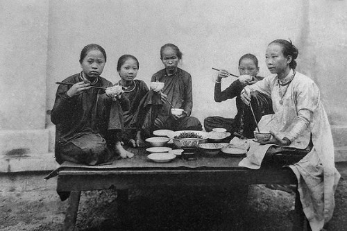 tuc an bang dua cua nguoi viet co tu bao gio