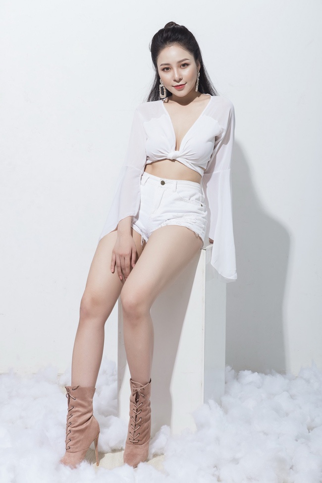 tram anh hot girl duoc pew pew to tinh la ai