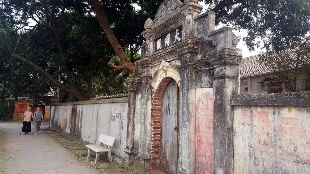 dieu dac biet o ngoi lang co nhung nha co bang 3 nha mat pho
