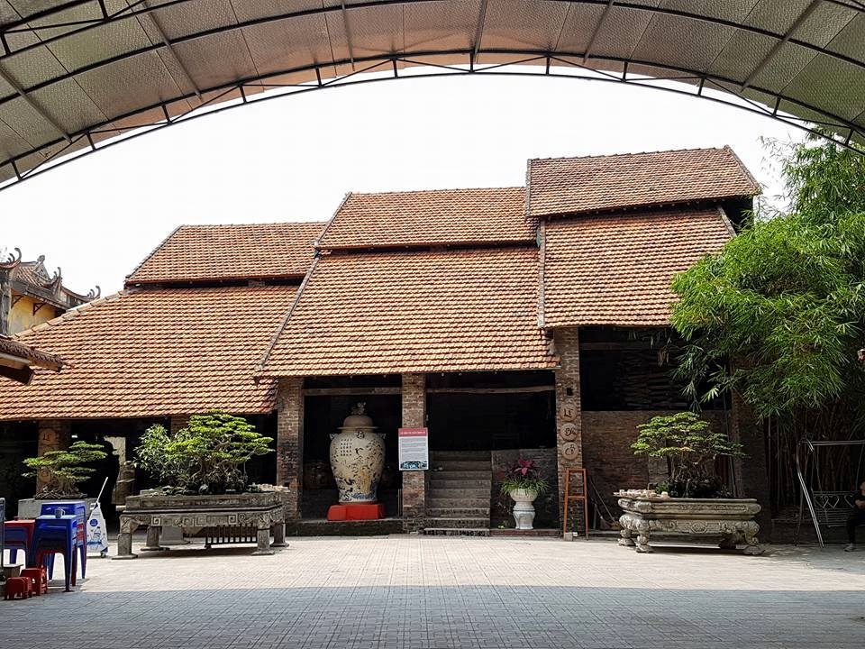 Làng gốm Bát Tràng - làng gốm cổ nổi tiếng nhất Việt Nam lang gom bat trang lang gom co noi tieng nhat viet nam