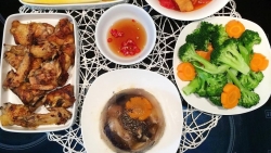 mon ngon de lam suon xao chua ngot an cung salad nga