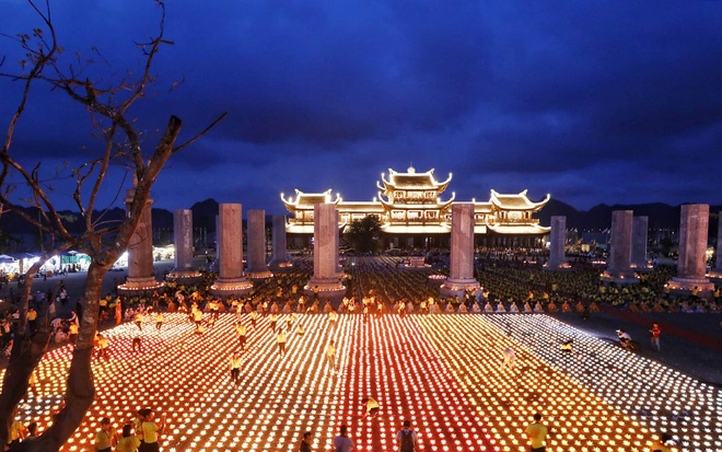 dai le vesak 2019 xac lap 10 ky luc an tuong