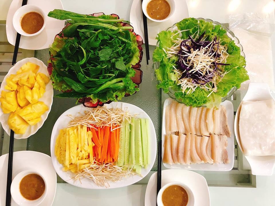 mon ngon de lam banh trang cuon thit heo cho ngay nong khong muon an com
