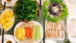 mon ngon de lam banh trang cuon thit heo cho ngay nong khong muon an com