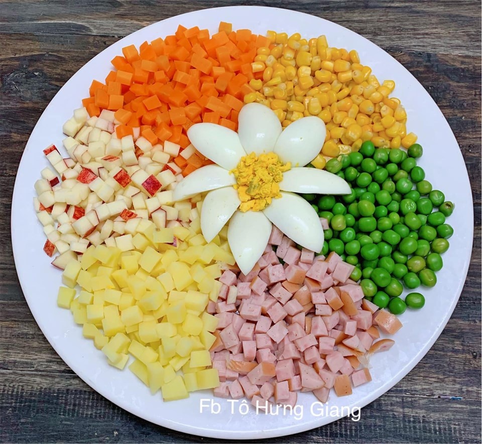 mon ngon de lam suon xao chua ngot an cung salad nga