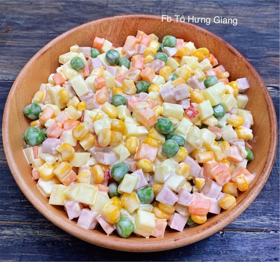 mon ngon de lam suon xao chua ngot an cung salad nga