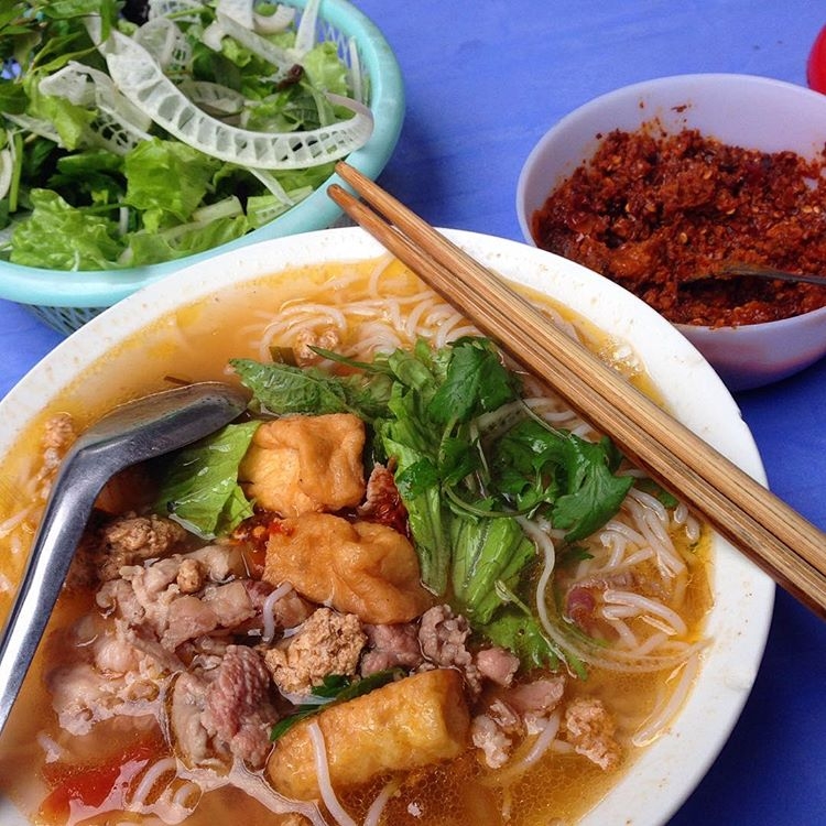 pho bun cha va 6 mon ngon ha noi duoc bao phap ca ngoi