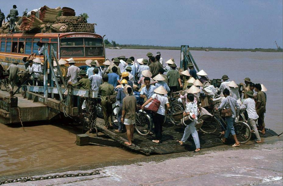 Phà Bính và những hình ảnh gây thương nhớ về Hải Phòng những năm 1990 pha binh va nhung hinh anh gay thuong nho ve hai phong nhung nam 1990
