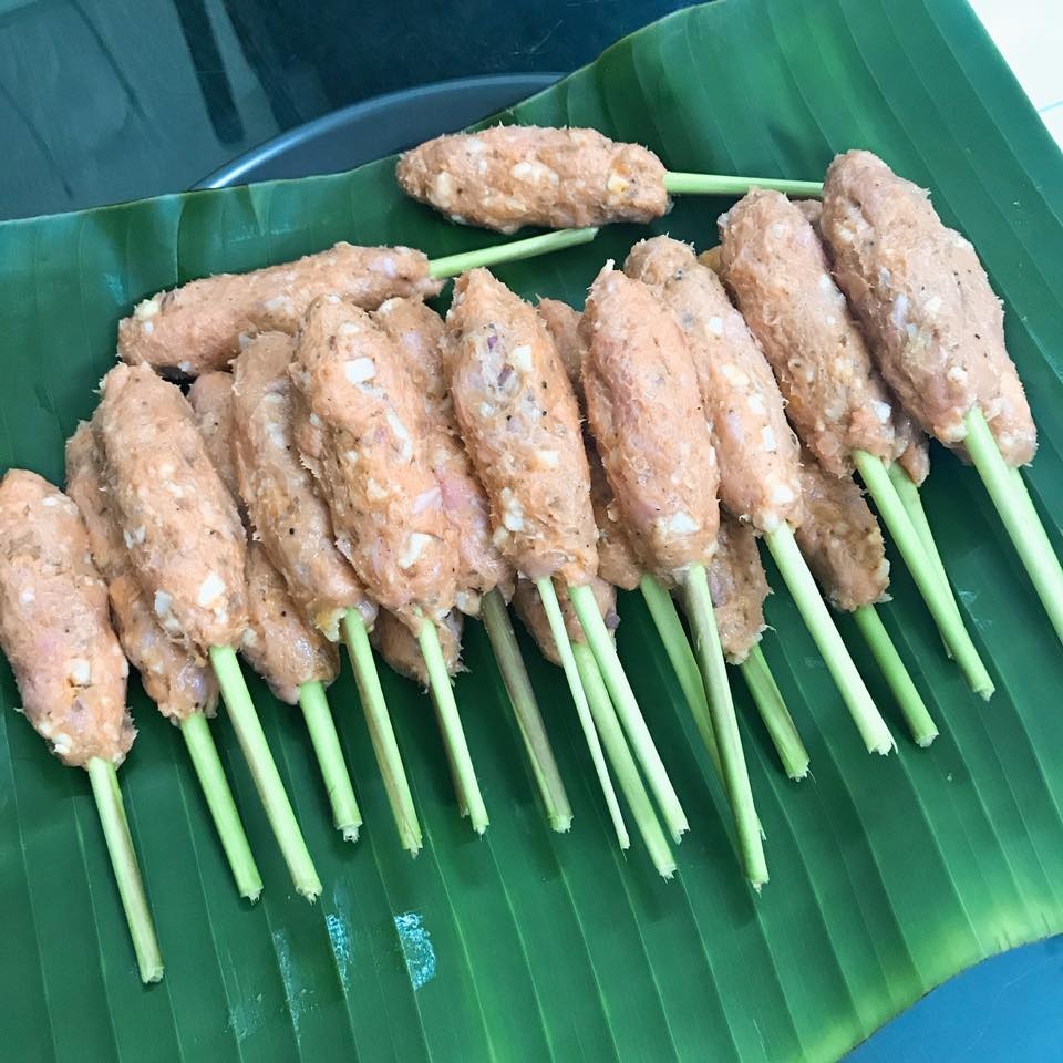 mon ngon de lam lam nem lui nuong gion dai thom phuc