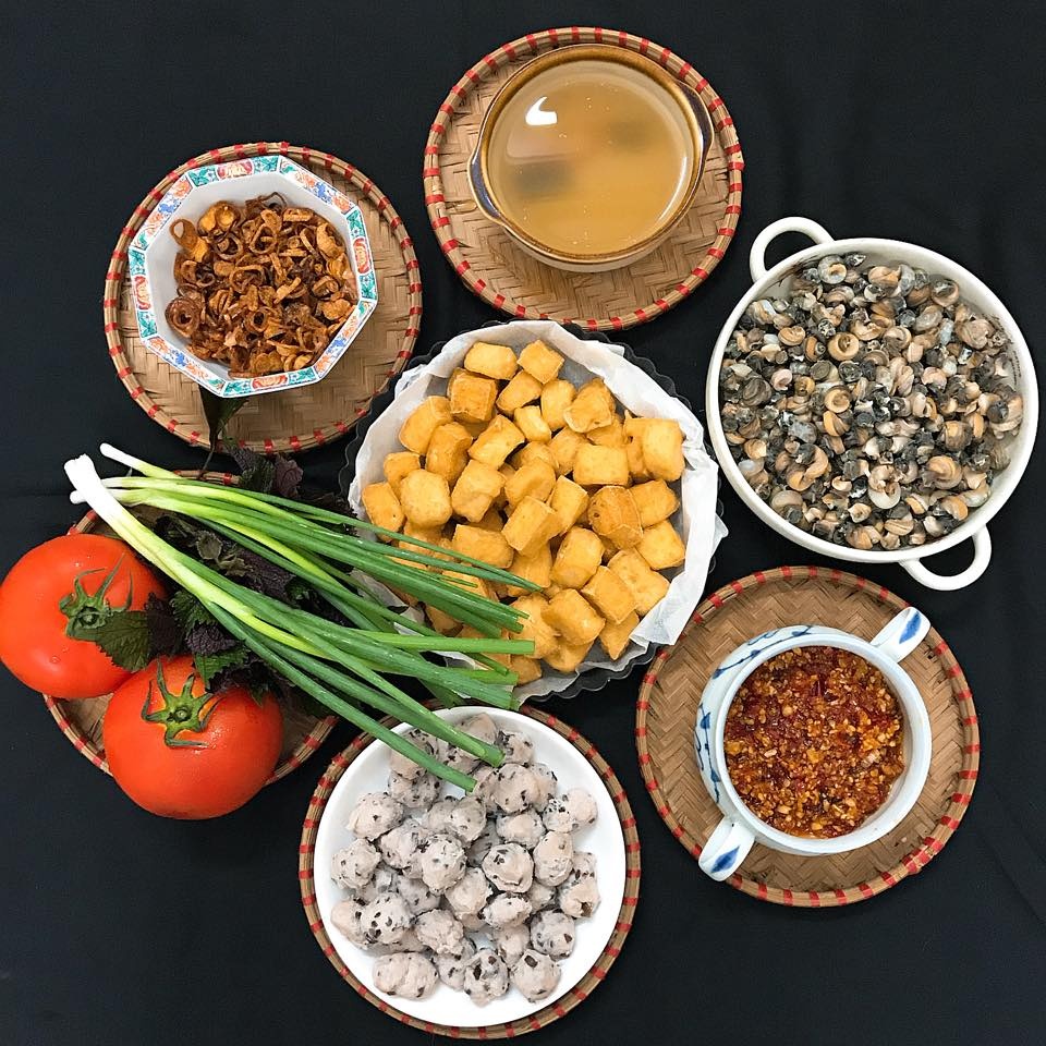 mon ngon de lam bun oc nong hoi vua thoi vua an