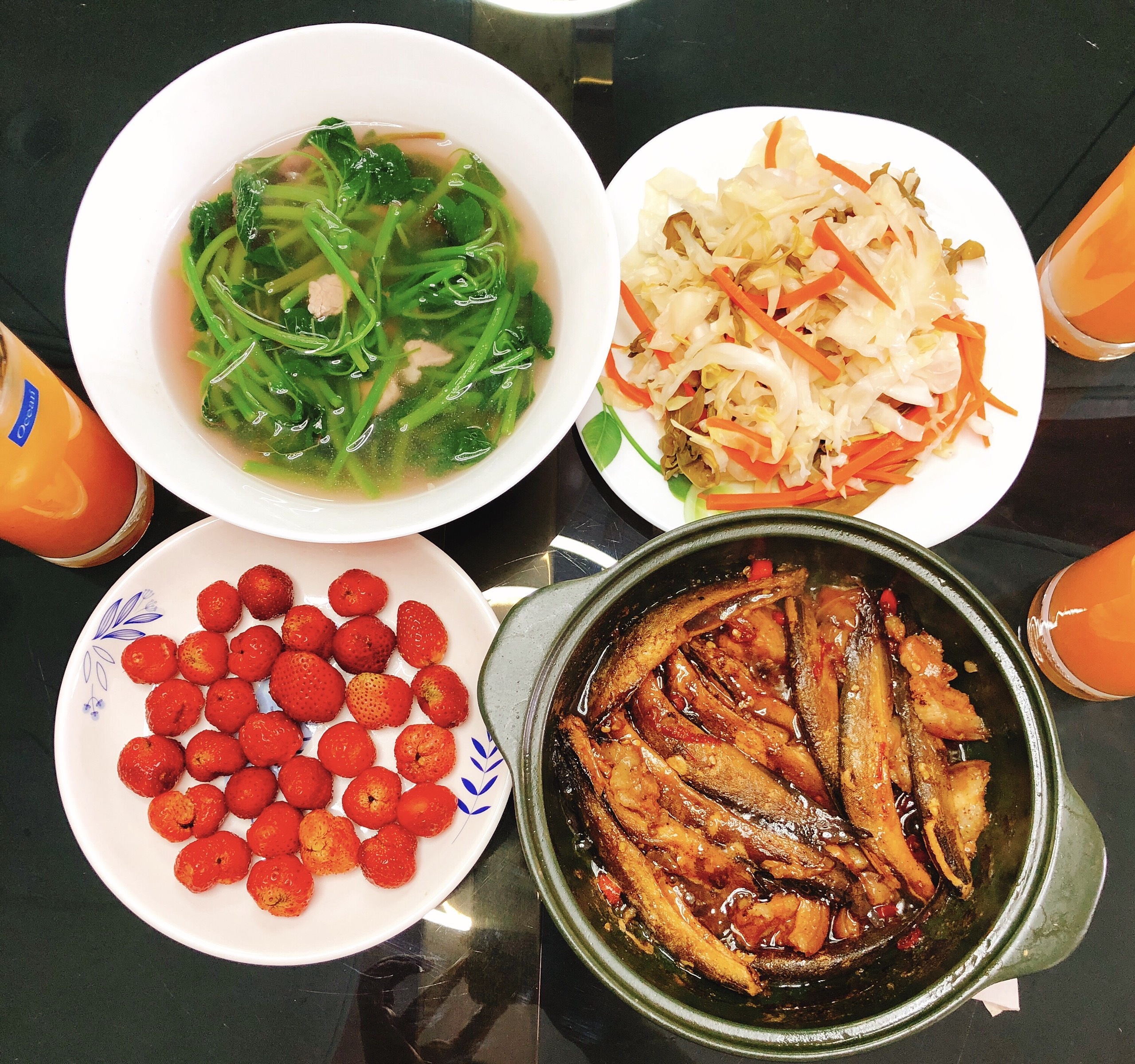 Căn bếp nhỏ nhưng là nơi nuôi dưỡng tình yêu của cặp vợ chồng trẻ ở Sài Gòn can bep nho nhung la noi nuoi duong tinh yeu cua cap vo chong tre o sai gon