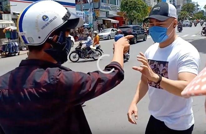 le duong bao lam thanh minh nhung khan gia van khong tin