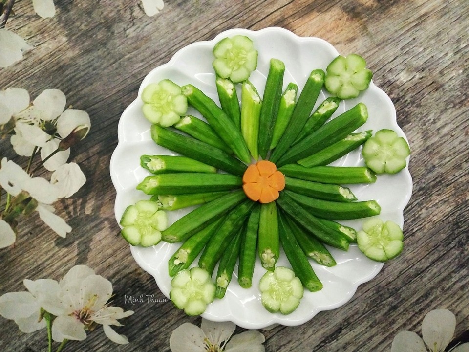 ngam nhung dia rau luoc xanh muot dep tuyet nhu mot vuon rau nghe thuat