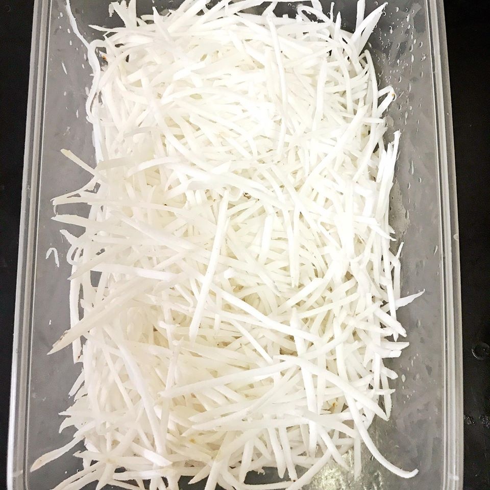mon ngon de lam lam kem chuoi dua mat lanh sieu ngon