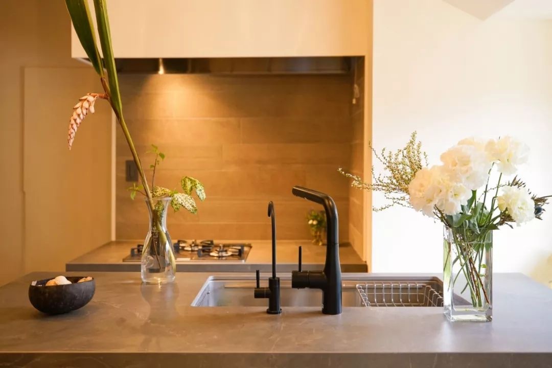 40 nam song tren nui cap vo chong nguoi nhat nhan ra y nghia cuoc doi