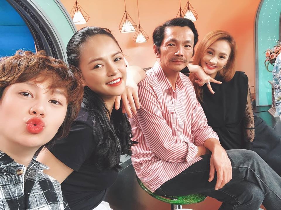 bao han ve nha di con la ai
