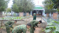 tren tran dia canh troi cua nguoi linh dao