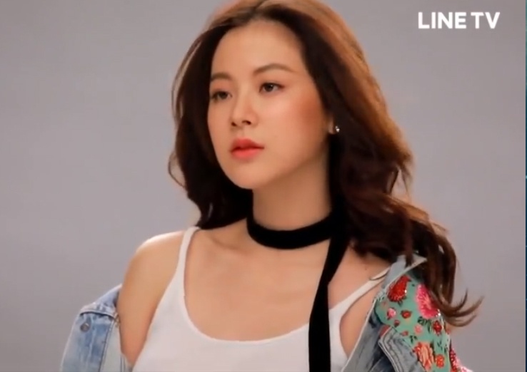 chiec la bay tap 6 nu hon ngot ngao giua chatchavee va niranam