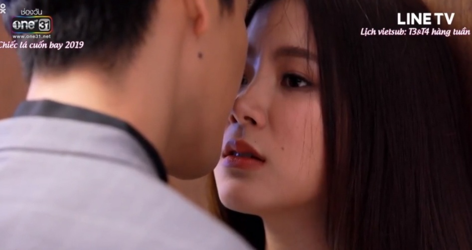 chiec la bay tap 6 nu hon ngot ngao giua chatchavee va niranam