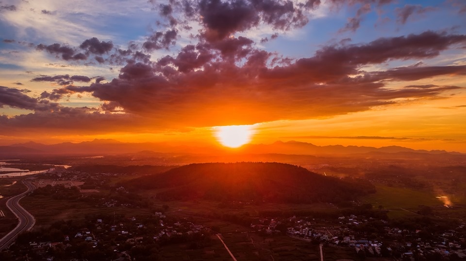 Quảng Ngãi đẹp hùng vĩ, thanh bình trong loạt ảnh flycam quang ngai dep hung vi thanh binh trong loat anh flycam