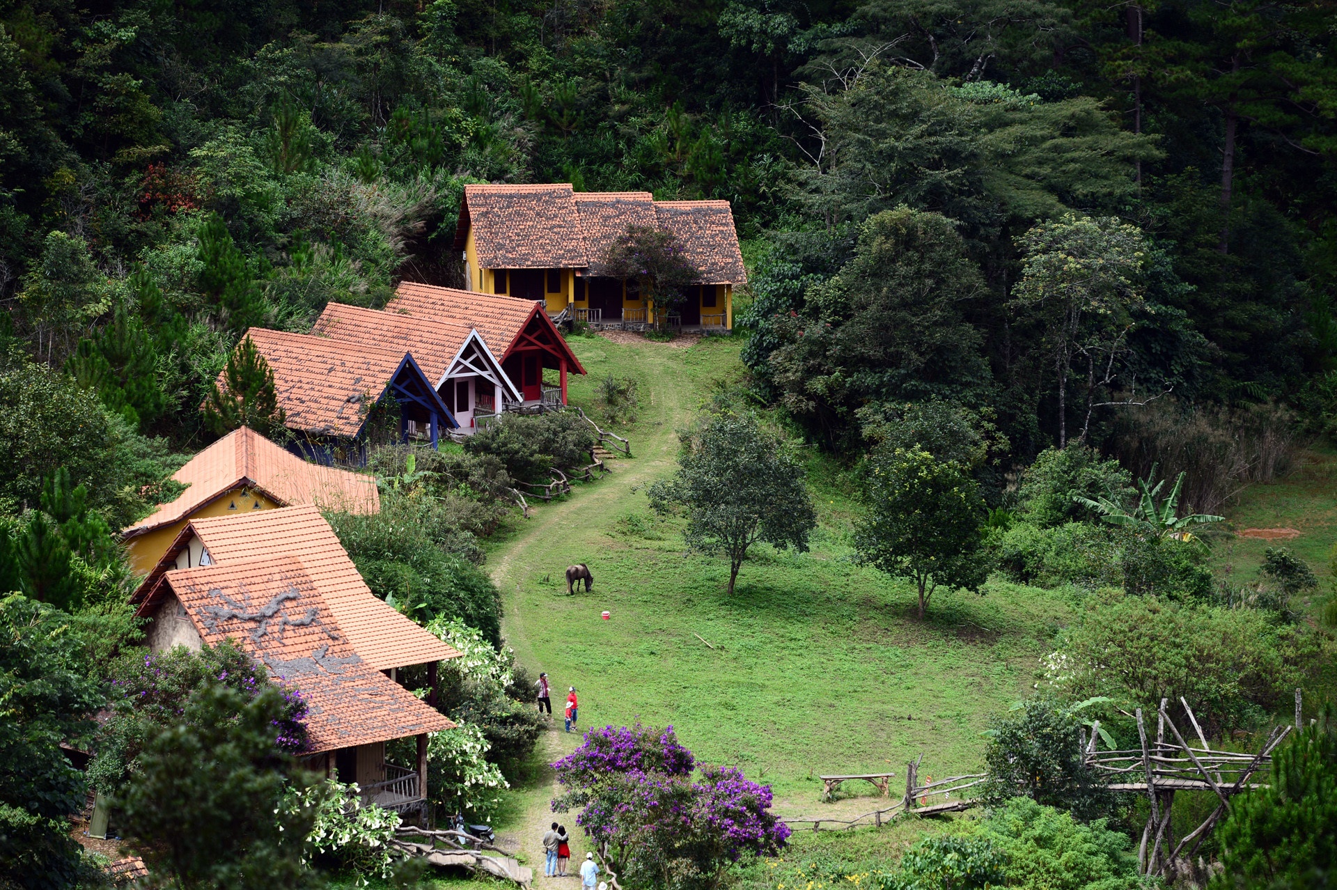 10 lang que viet nam dep co kinh nen tho nhac ten la thay tu hao