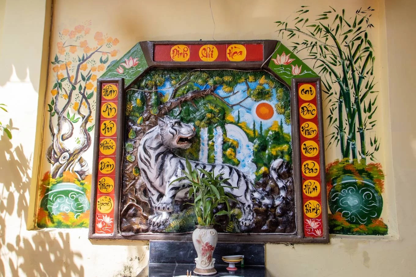 ngoi dinh co tung la noi day hoc o sai gon