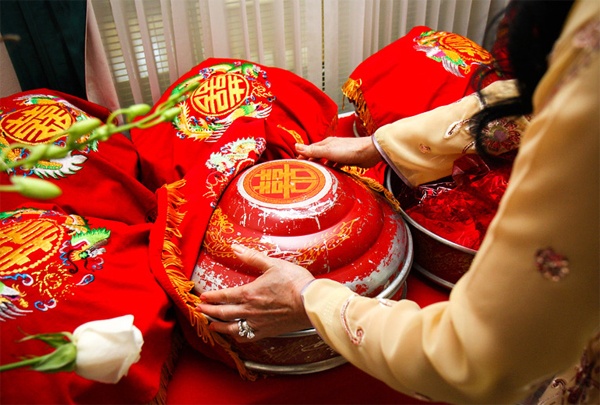 y nghia hay cua le xin dau trong dam cuoi cua nguoi viet