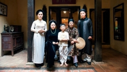 bao tay nguoi viet gui cho to tien o to iphone va ca thiet bi phat wifi