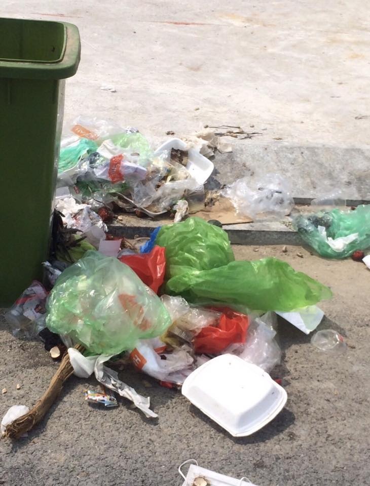 bai chay don 6 tan rac moi ngay dan mang buc xuc nhat rac hay nhat y thuc nguoi dan