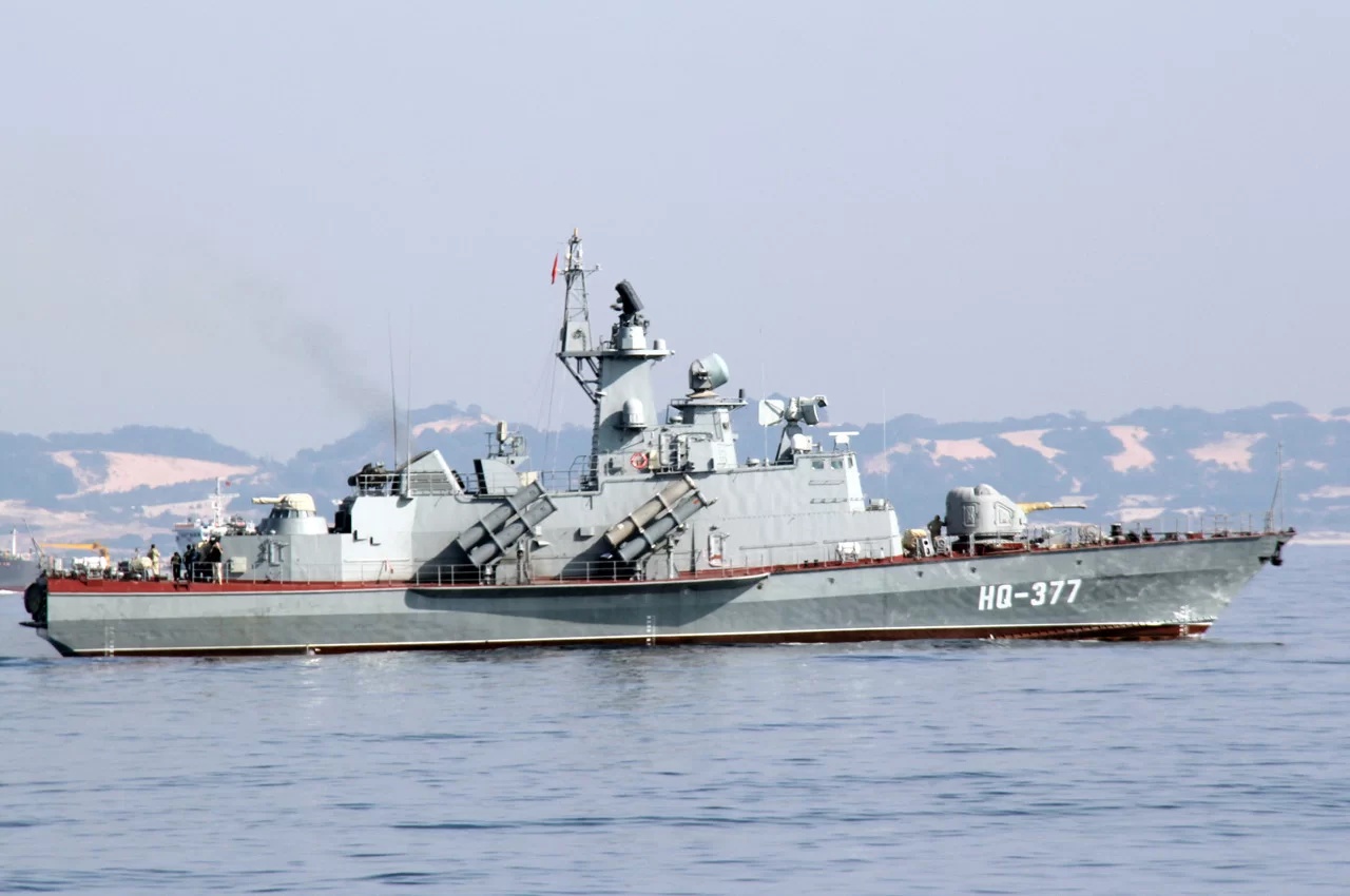 tau ten lua molniya co suc chien dau cao duoc trang bi vu khi hien dai