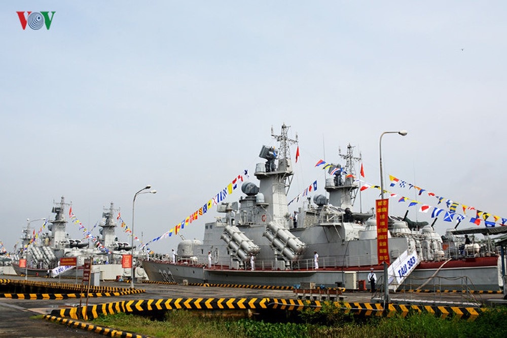 tau ten lua molniya co suc chien dau cao duoc trang bi vu khi hien dai