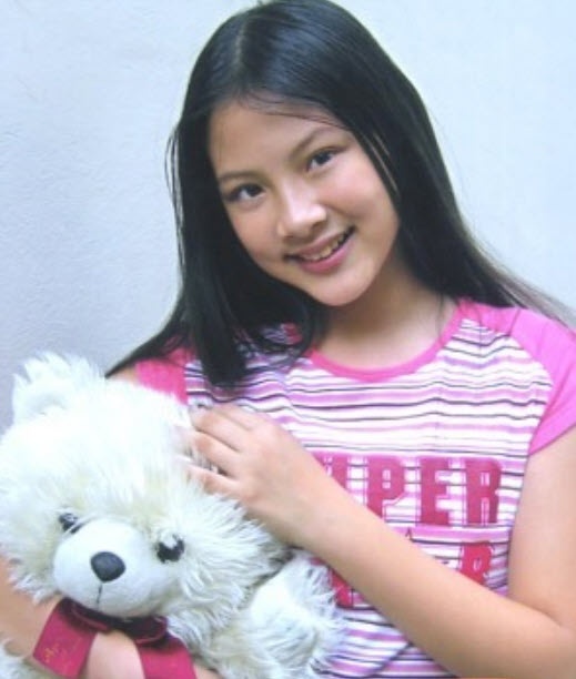 baifern cua chiec la cuon bay khoe loat anh ngay be dang yeu giua con sot sang viet nam du su kien