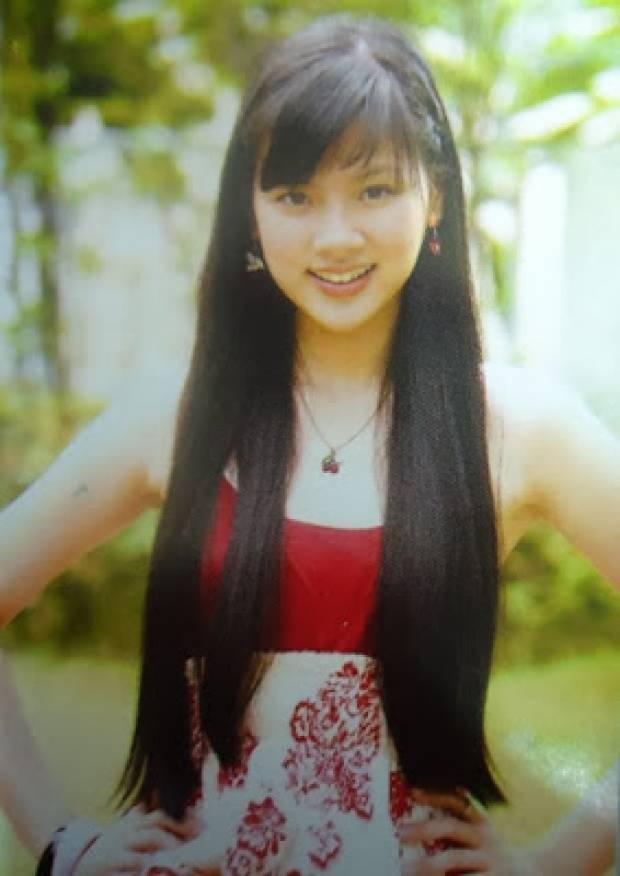 baifern cua chiec la cuon bay khoe loat anh ngay be dang yeu giua con sot sang viet nam du su kien