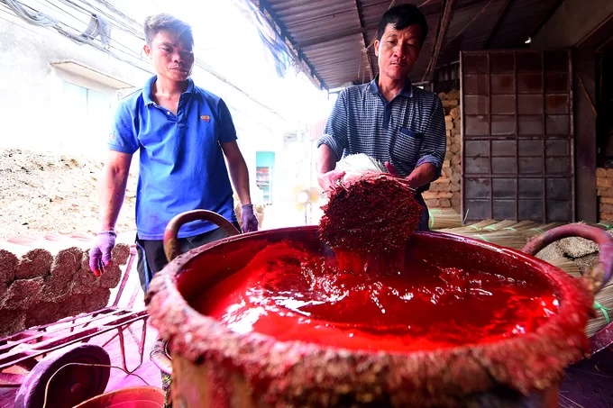 lang nghe hon 100 nam lam tam huong o ha noi