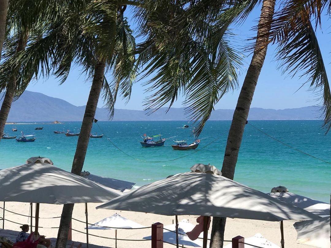 vi sao doc let duoc forbes binh chon la 1 trong 10 bai bien an tuong nhat viet nam