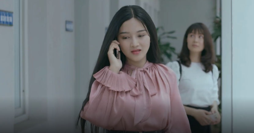 hoa hong tren nguc trai tap 1 mot luc khien hai co gai co bau khai vu cung phai thua xa