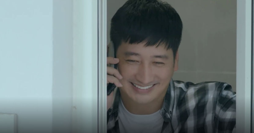 hoa hong tren nguc trai tap 1 mot luc khien hai co gai co bau khai vu cung phai thua xa