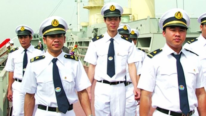 van tai bien viet nam nhieu thuyen vien bo bien len bo