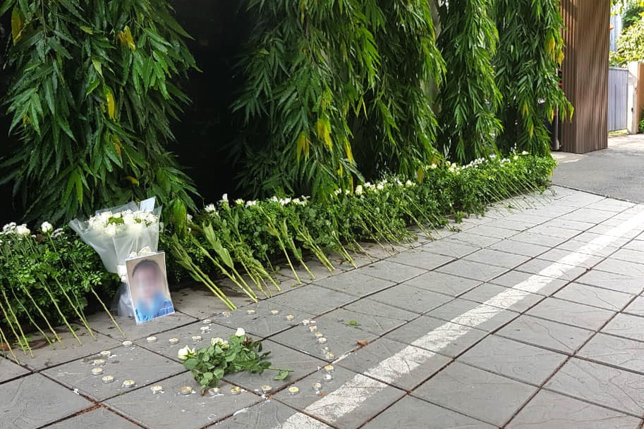 tranh cai xoay quanh viec to chuc le tuong niem be lop 1 o cong truong gateway