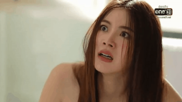 chiec la cuon bay tap 19 ong chom phat hien nira chinh la con trai cua minh