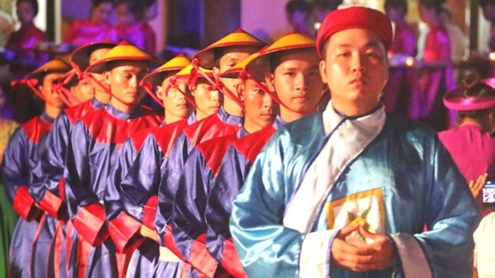 Lễ cưới của hoàng tử triều Nguyễn cầu kỳ đến mức nào?