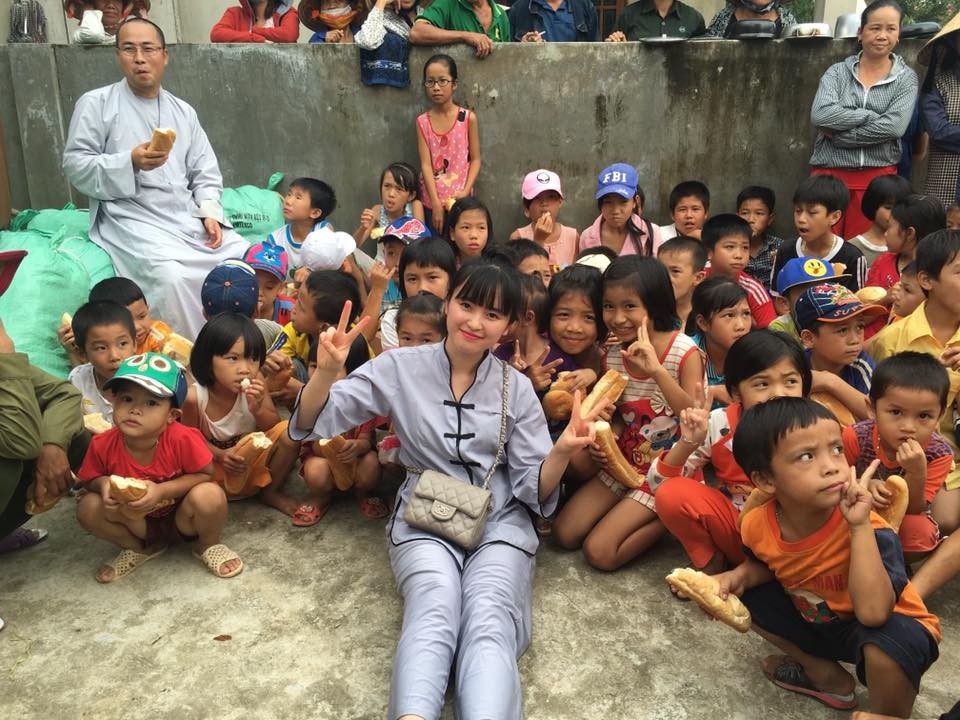 co gai tre gac lai moi giac mo de lam me mot em be tat nguyen