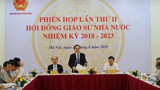 Bộ trưởng Bộ GD&ĐT yêu cầu rà soát kỹ hồ sơ 556 ứng viên xét Giáo sư, Phó Giáo sư năm 2019