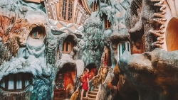 11 bi kip du lich duoc tiet lo boi tiep vien hang khong