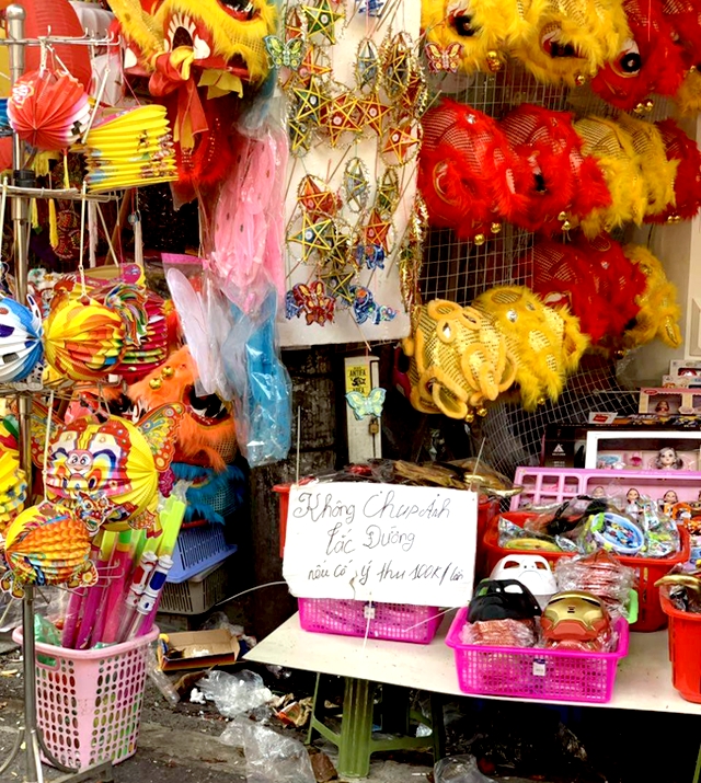 pho hang ma mua trung thu cam chup anh neu chup tra phi 50 nghin