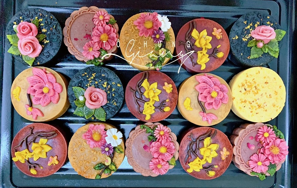 trung thu den som voi me banh hoa noi tu food blogger to hung giang