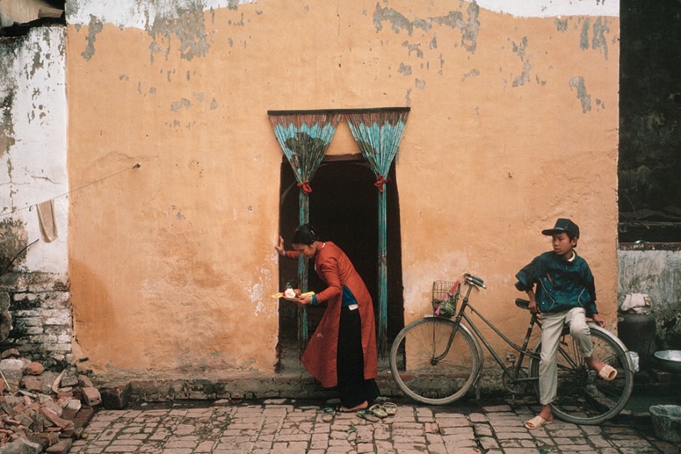 Việt Nam năm 1989 đẹp bình dị qua ống kính nhiếp ảnh gia người Mỹ viet nam nam 1989 dep binh di qua ong kinh nhiep anh gia nguoi my