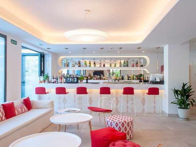 Kỳ lạ khách sạn chỉ đón tiếp du khách nữ, nói không với nam giới ky la khach san chi don tiep du khach nu noi khong voi nam gioi